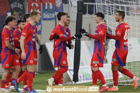 Második vonal: Győzött és fellépett a dobogóra a Vasas