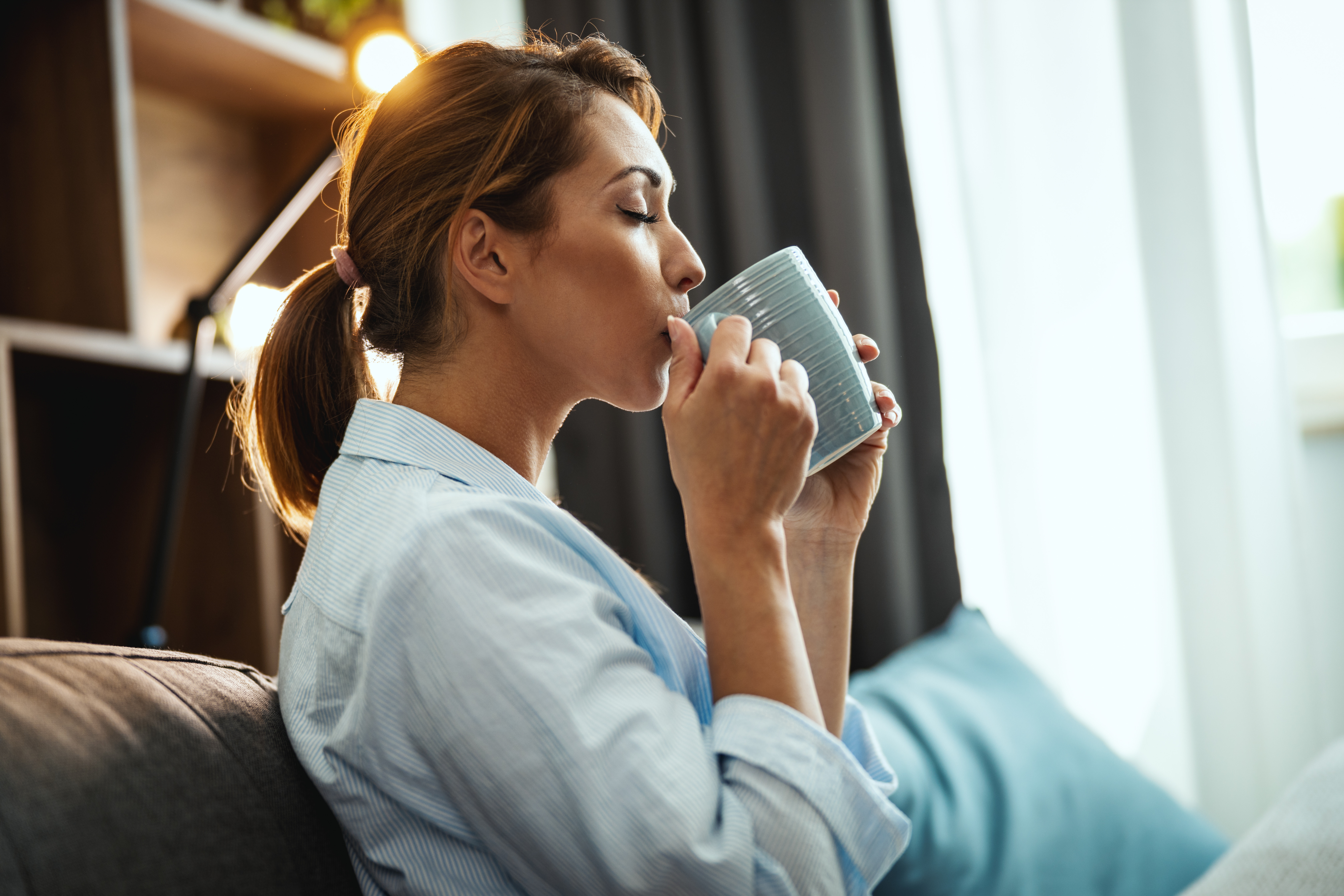 Miért lehet a koffein egyszerre barátja és ellensége az egészségének?