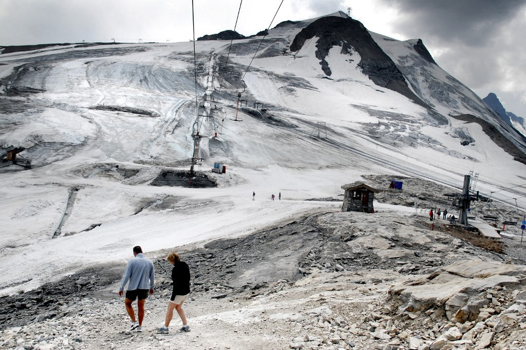 A 3406 méteres La Grande Motte gleccser Tignes-ben