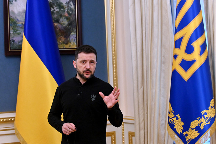 Fotó: AFP/Sergei Supinsky Újabb rossz hírt kaptak az ukránok