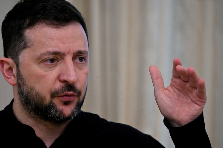 Fotó: AFP/Sergei Supinsky Zelenszkij feladná az elfoglalt területeket?