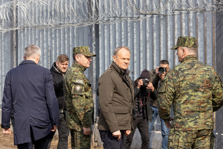 Fotó: AFP/Wojtek Radwanski A lengyel határ szinte teljesen védetté vált a behatolásoktól