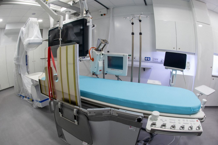 Új szívkatéteres laboratóriumot adtak át