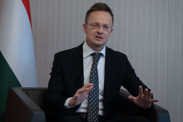 Szijjártó Péter: Megengedhetetlen, hogy az Európai Unió háborút eszkaláló politikát folytasson