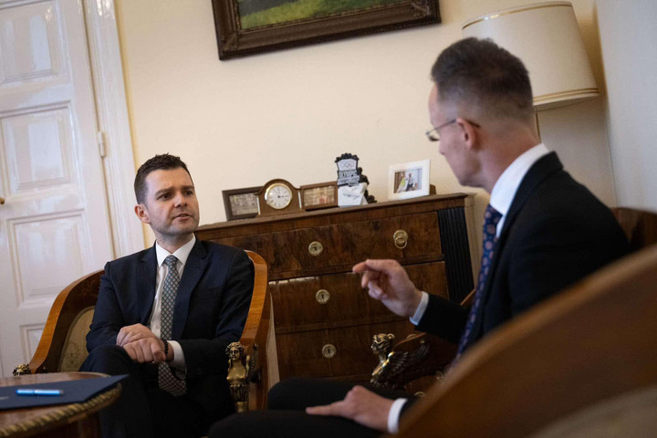 Brüsszel kétszínűen viselkedik + VIDEÓ