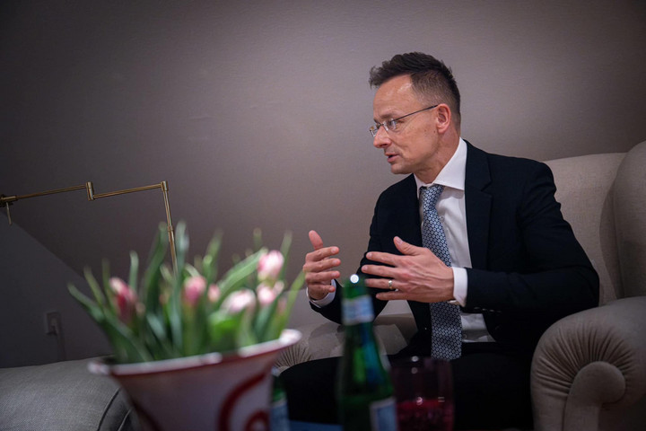 Fotó: Facebook/Szijjártó Péter Kereskedelmi válságban az EU?