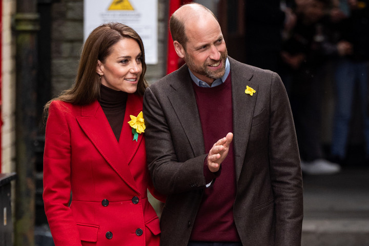Vilmos herceg és Katalin hercegné stratégiát váltott