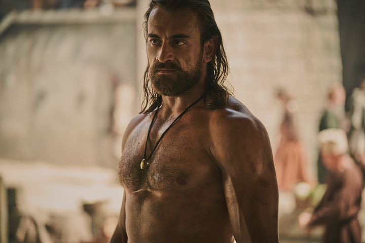 Kádár L. Gellért kilépne?