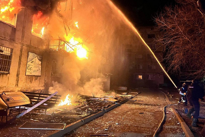Fotó: AFP/State Emergensy Service of Ukraine/Handout Orosz csapás a donyecki területre