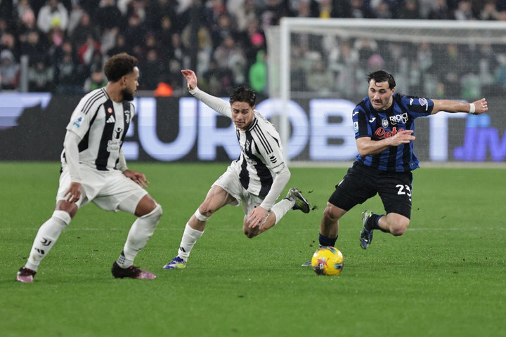 Súlyos Juve-vereség, menetel a Roma