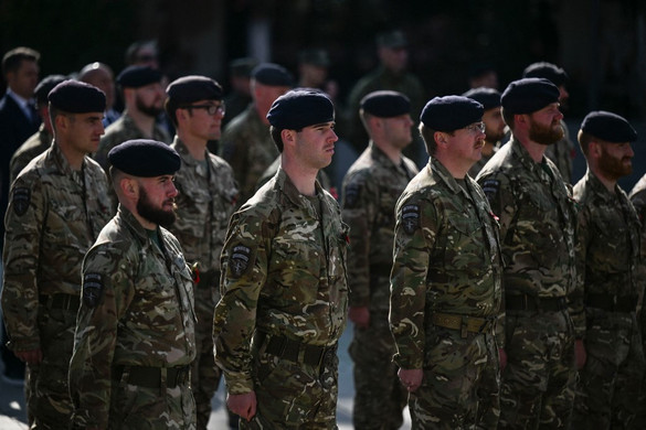 A brit csapatok Ukrajnába küldése háborúhoz vezethet Oroszországgal
