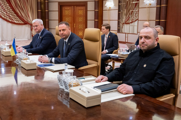 Megvan az ukrán delegáció névsora a mai isztambuli tárgyalásokra
