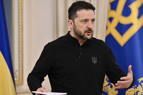 Zelenszkij a tűzszünet lehetséges feltételeiről beszélt