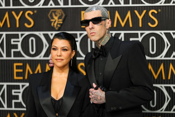 Valóban nagymama lett Kourtney Kardashian?