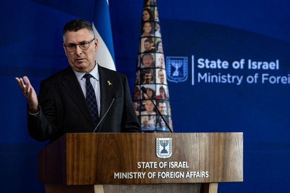 Izrael élesen bírálta az új szíriai vezetést
