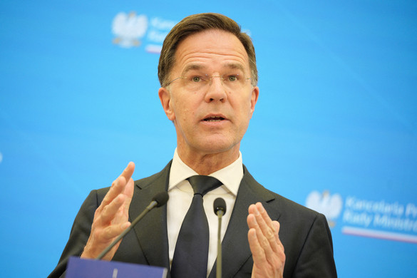 Rutte szerint nem ígértek tagságot Ukrajnának