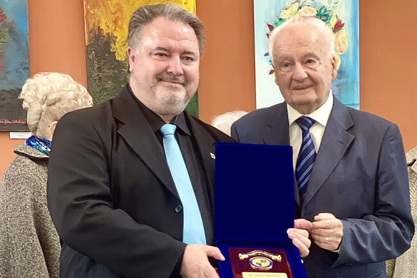 Kolozs megye magyar díszpolgárokat kapott