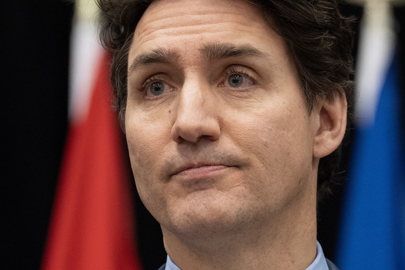 Trudeau újságírók előtt sírta el magát