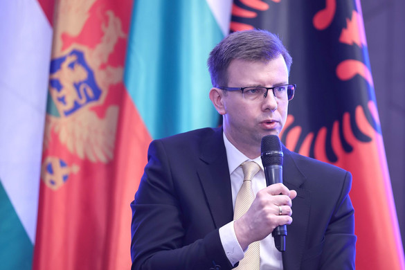 Ukrajna csatlakozása tönkretehet bennünket