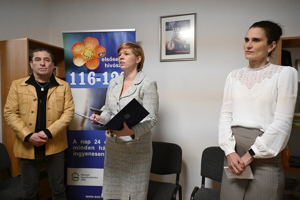 Bővűl a telefonos lelkisegély-szolgálat