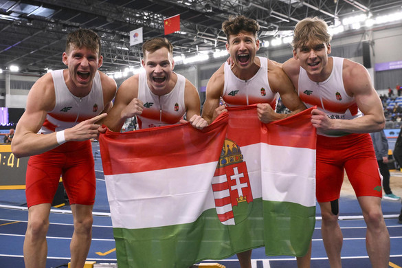 Bronzérmes a magyar férfi 4x400 méteres váltó