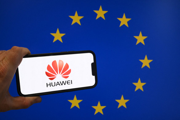 A belga ügyészség a Huaweit gyanúsítja az EP-t érintő megvesztegetéssel