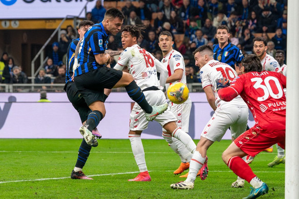 Az Inter győzött és továbbra is listavezető