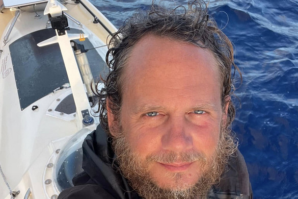 Fotó: Facebook/Rakonczay Expedíciók Rakonczay Gábor átevezte az Atlanti-óceánt + Videó