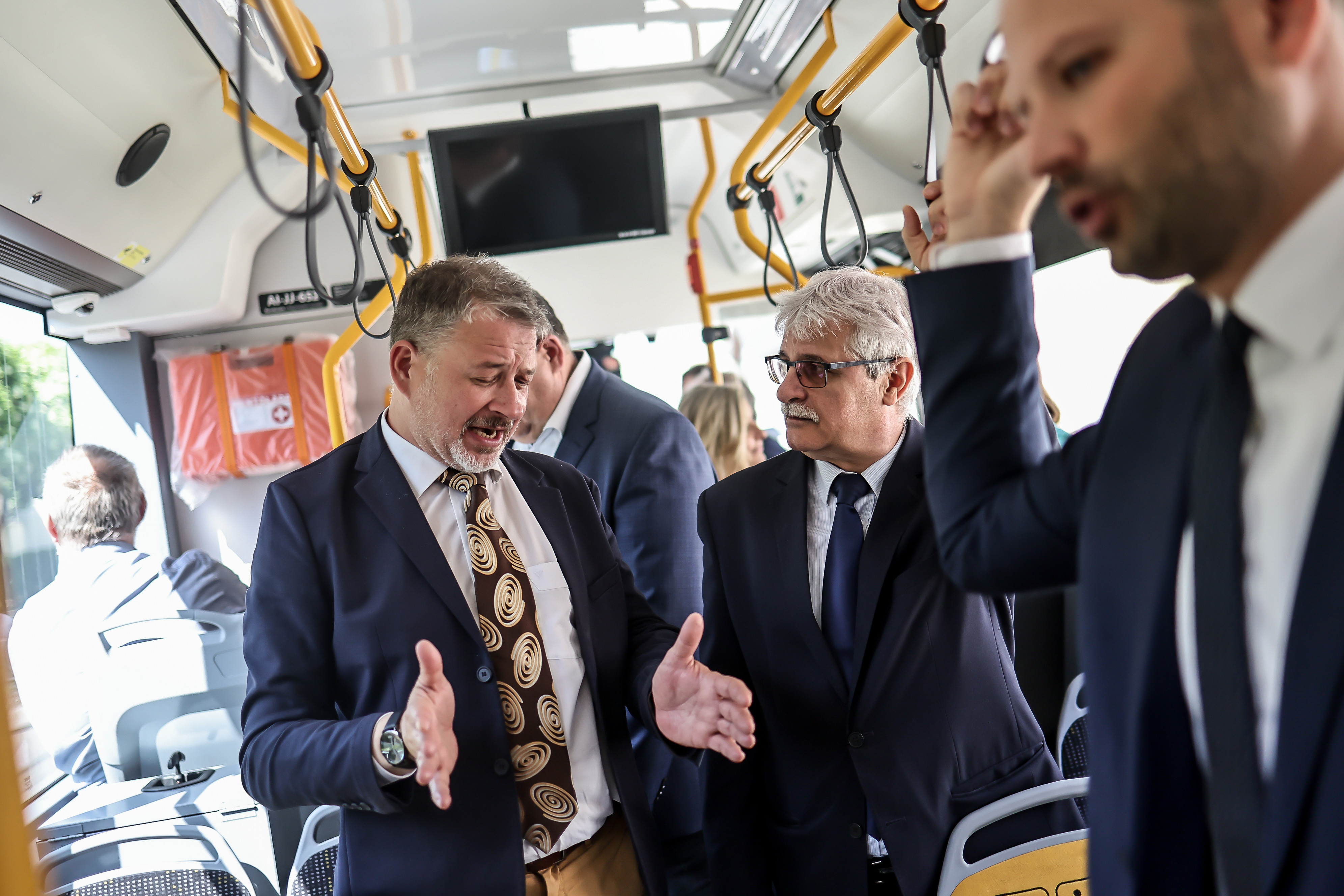 Megérkezett az Ikarus 120e elektromos busz
