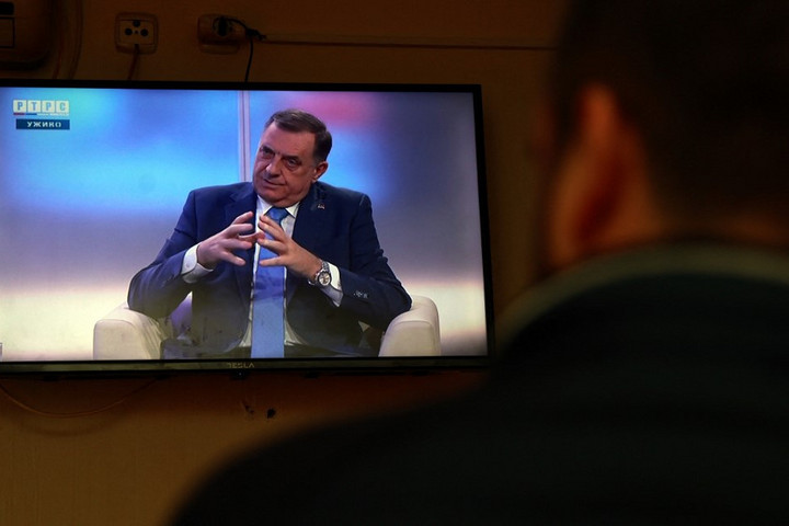 Fotó: AFP/Stringer Dodik is csatlakozna a Budapest–Belgrád katonai szövetséghez
