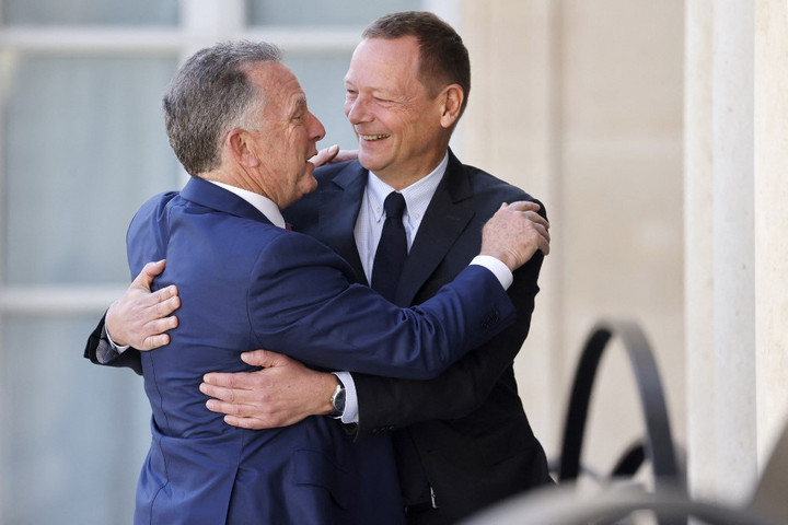 Fotó: AFP/Pool/Ludovic Marin Párizson a világ szeme