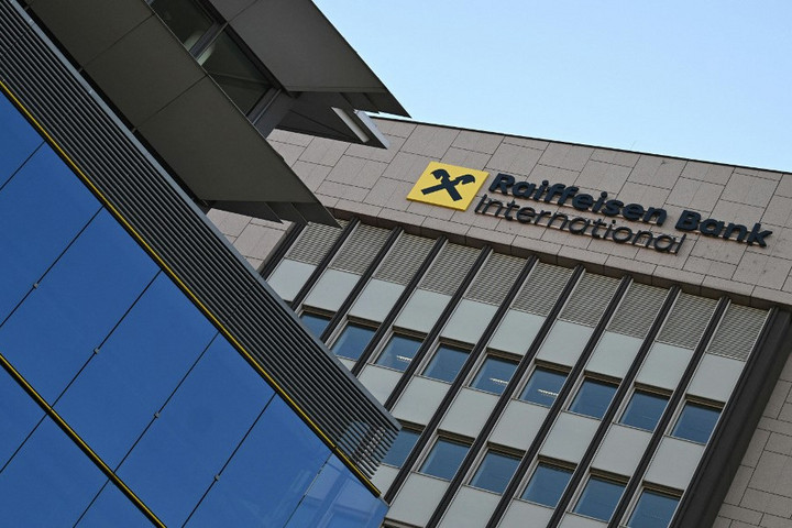 Fotó: AFP/APA-PictureDesk/Helmut Fohringer EBRD-támogatás a Raiffeisen ukrajnai hitelezéséhez