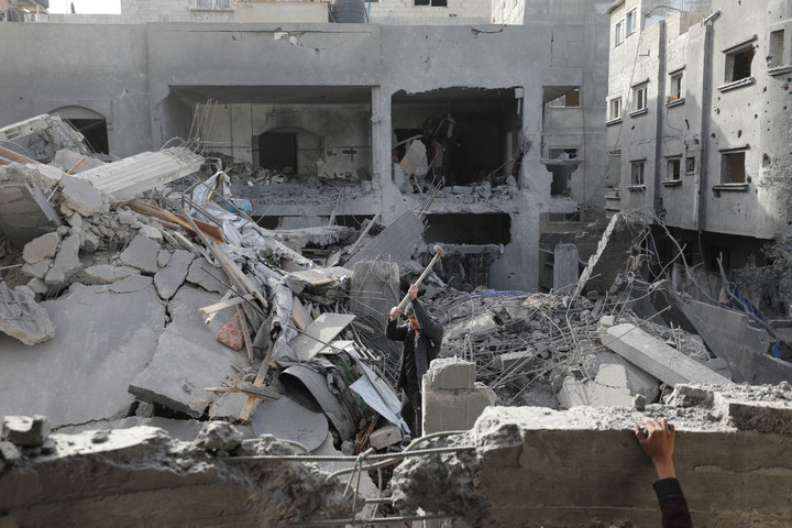 Fotó: Anadolu via AFP/Moiz Salhi Izraeli támadás a Gázai övezetben – Két újságíró meghalt