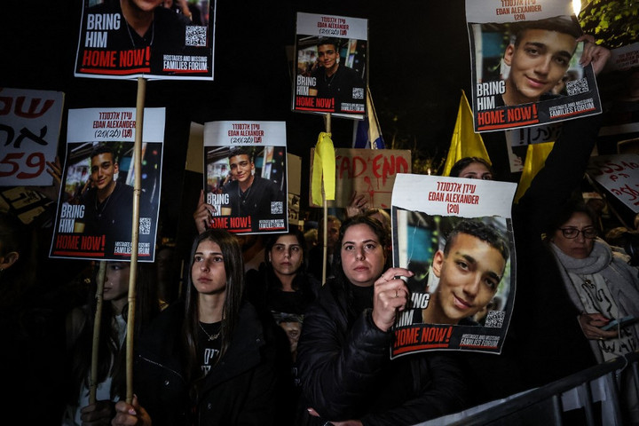 Fotó: AFP/NurPhoto/Saeed Oaq Izraeli írók, költők követelik a háború lezárását