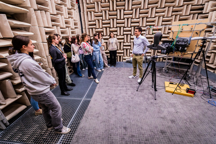 Jövőbe mutató innovációk a Bosch Lányok Napja rendezvényén