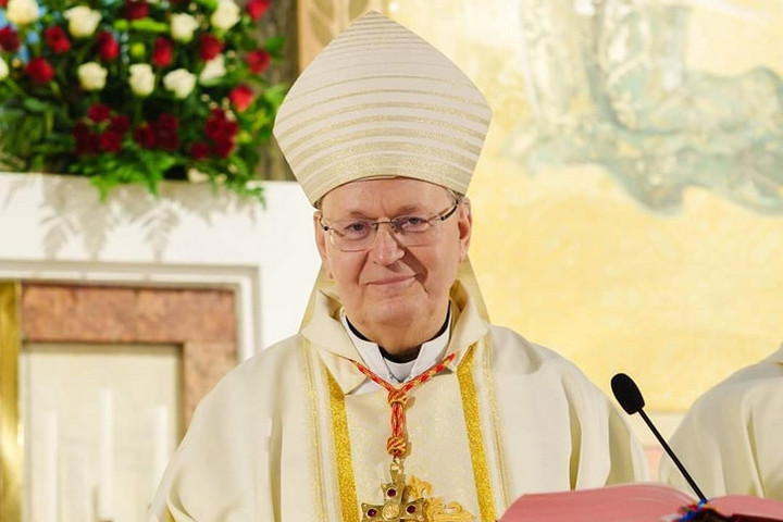 Fotó: Facebook/Esztergom-Budapesti Főegyházmegye Robert Prevost pápává választása benne volt a levegőben