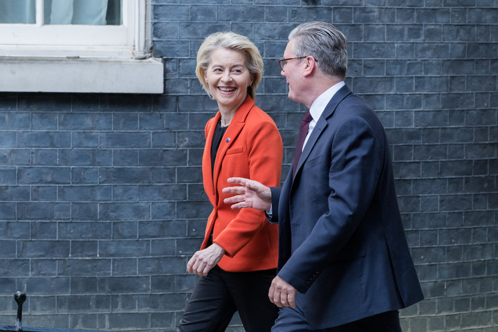 Fotó: NurPhoto via AFP/WIktor Szymanowicz Starmer sokkal szorosabbra akarja vonni az unióhoz fűződő kapcsolatokat