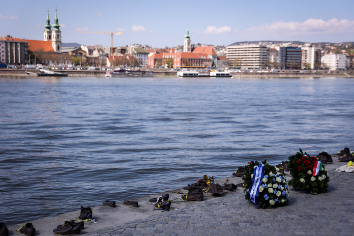 Fotó: MH-archív/Török Péter Közös kiállás az emlékezet és az emberi méltóság mellett május 17-én