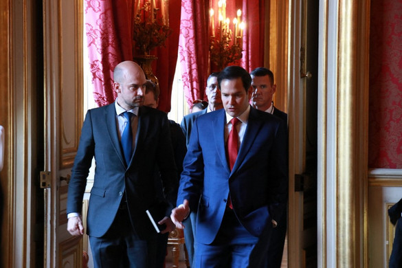 Feltétel nélküli és azonnali tűzszünet kell