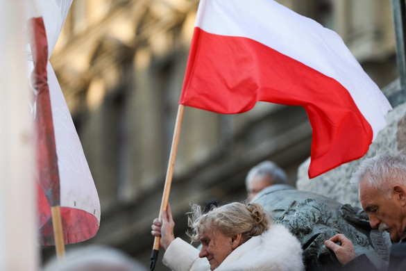 Globalista kísérlet Lengyelországban