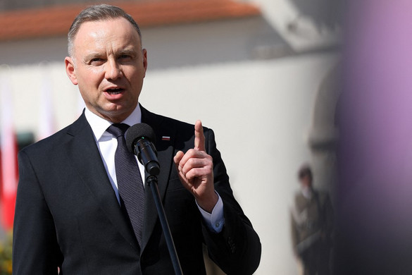 Andrzej Duda tisztességes választásra szólít fel