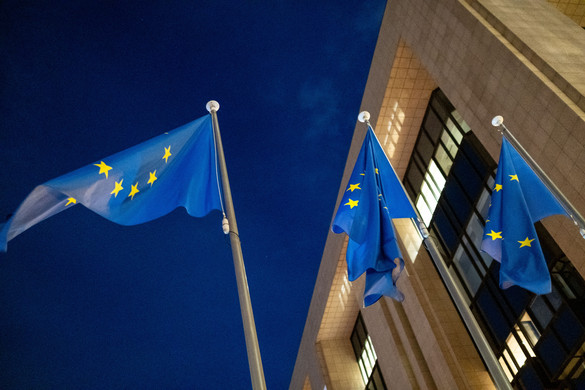 Az EU ellenzi az Oroszországgal szembeni szankciók feloldását