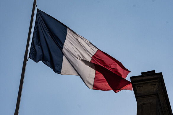 Franciaországban eltörölték a házastársi kötelességet