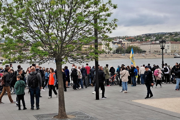 Több a rendőr és a turista, mint a demonstráló