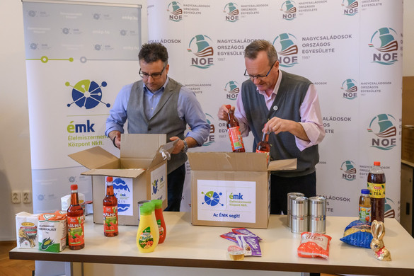 Több mint tizenhárom tonna adomány gyűlt össze