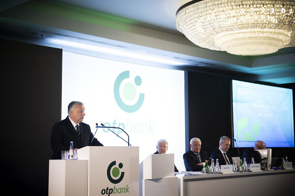 Orbán Viktor: A kormány továbbra is békestratégiát követ