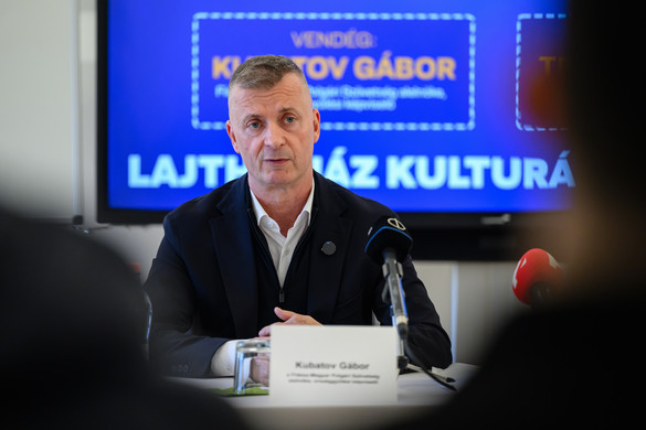 „A magyar embereknek van szívük, de Ukrajna gyorsított uniós felvételénél racionális gondolkodás kell”