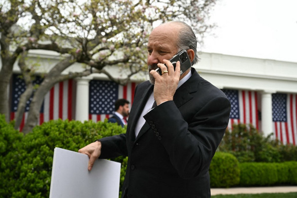 Washington nem tervez halasztást az új vámok bevezetésében