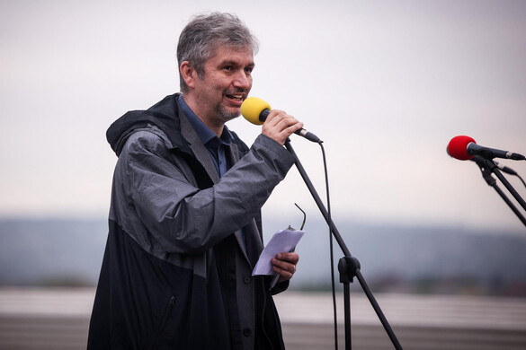 Hadházy ismét közadakozást indított magának