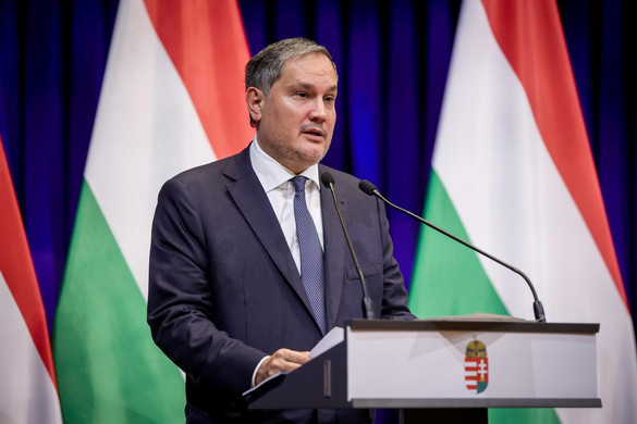 Pénzügyi szabályozásra készül a kormány